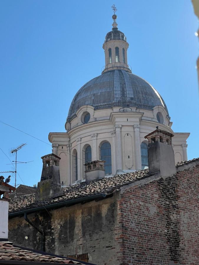 Via Verdi37 2P Mantova Bagian luar foto